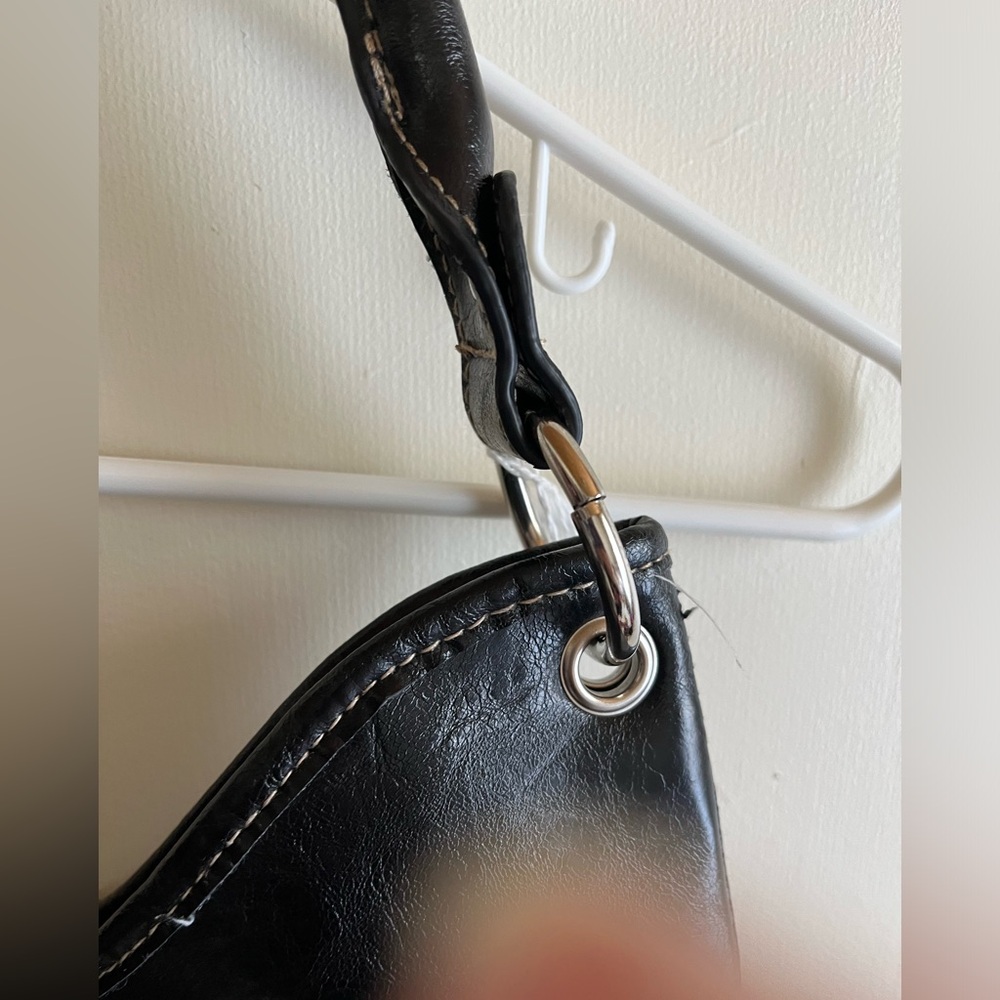Croft and barrow Beautiful black leather purse - Picture 6 of 9